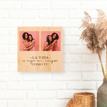 Cargar imagen en el visor de la galería, Fotos de amigos impresas sobre madera para regalar
